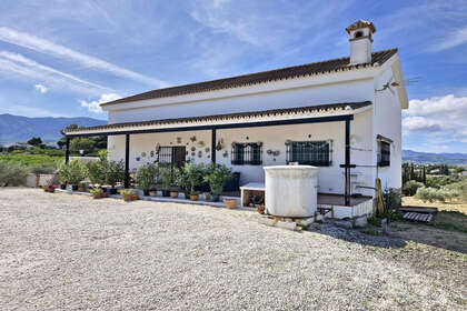 Ranch for sale in Alhaurín el Grande, Málaga. 