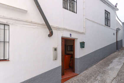 House for sale in Tolox, Málaga. 