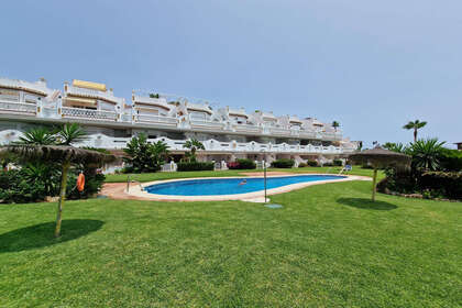 Apartment for sale in Calahonda, Mijas, Málaga. 