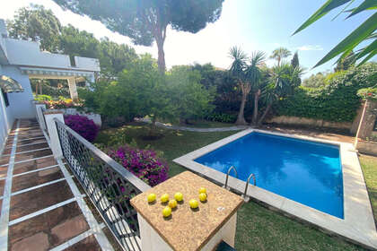 Cluster house for sale in Nagüeles, Marbella, Málaga. 