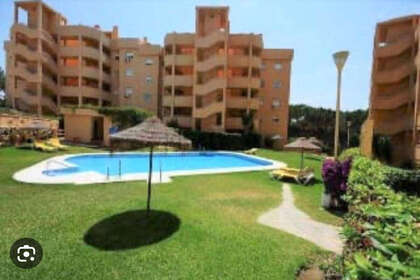 Apartment for sale in Calahonda, Mijas, Málaga. 