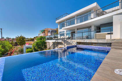 Cluster house for sale in Mijas Costa, Málaga. 