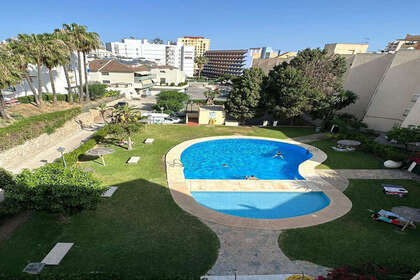 Apartment for sale in Torreblanca, Fuengirola, Málaga. 