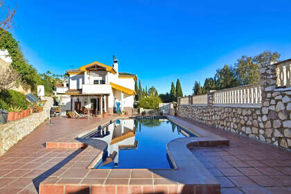 Cluster house for sale in Campo de Mijas, Málaga. 