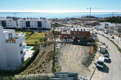 Plot for sale in Fuengirola, Málaga. 