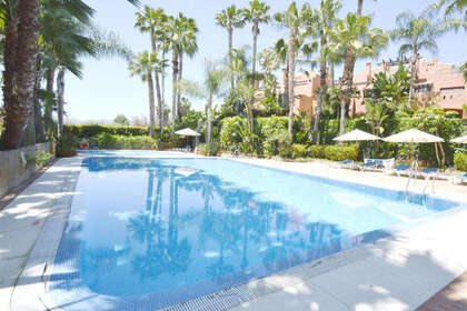 House for sale in Puerto Banús, Marbella, Málaga. 