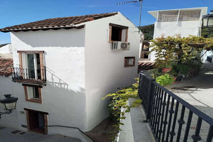 Cluster house for sale in Ojén, Málaga. 