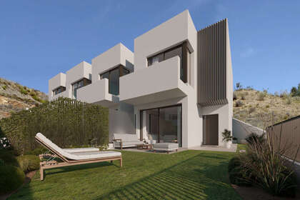 Cluster house for sale in Rincón de la Victoria, Málaga. 