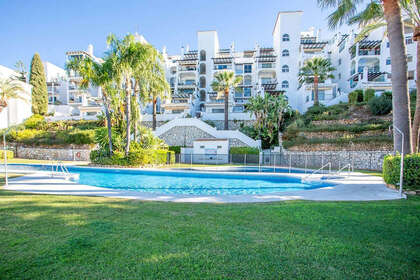 Apartment for sale in Calahonda, Mijas, Málaga. 