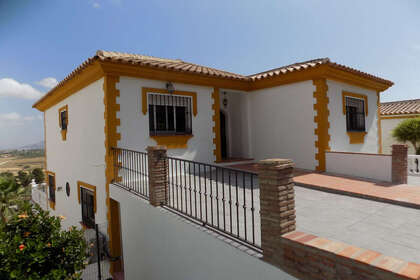 Cluster house for sale in Coín, Málaga. 