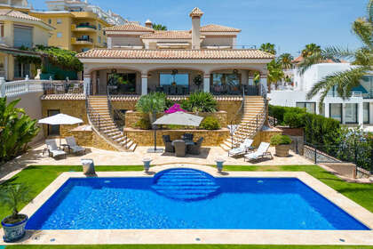 Cluster house for sale in Cala Del Moral, La, Málaga. 