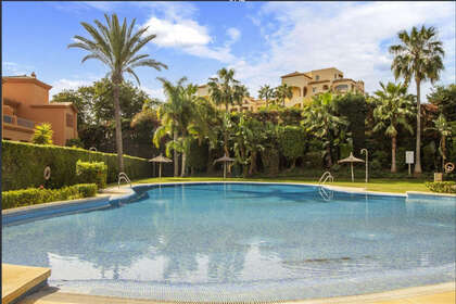 Apartment for sale in Atalaya, La, Málaga. 