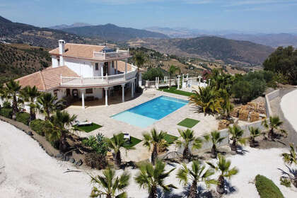 Ranch for sale in Casarabonela, Málaga. 