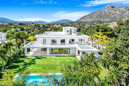 Cluster house for sale in Puerto Banús, Marbella, Málaga. 