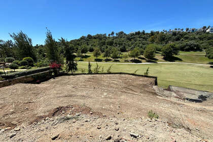 Plot for sale in Benahavís, Málaga. 