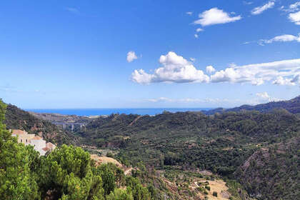 Plot for sale in Benahavís, Málaga. 