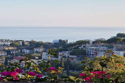 Cluster house for sale in Cerrado de Calderon, Málaga. 