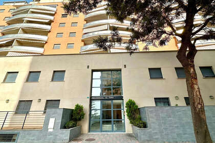 Apartment for sale in Torreblanca, Fuengirola, Málaga. 