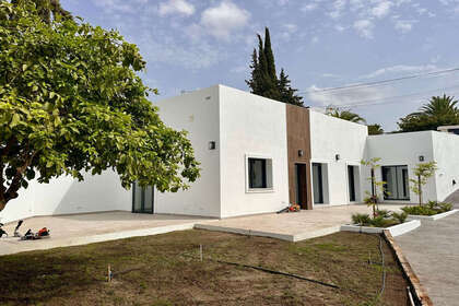 Cluster house for sale in Coín, Málaga. 