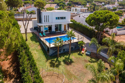 Cluster house for sale in Alhaurín de la Torre, Málaga. 