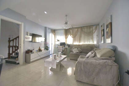 House for sale in Las Lagunas, Fuengirola, Málaga. 