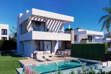 Cluster house for sale in Puerto Banús, Marbella, Málaga. 