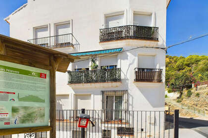 Apartment for sale in Ojén, Málaga. 