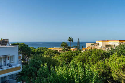 Penthouse for sale in Elviria, Marbella, Málaga. 