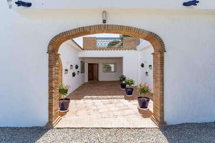 Ranch for sale in Estepona, Málaga. 