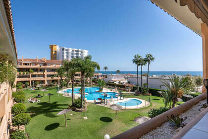 Apartment for sale in Cala Del Moral, La, Málaga. 