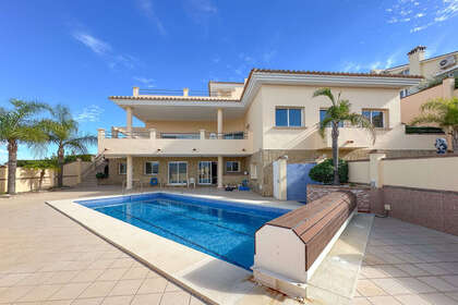 Cluster house for sale in Cerros Del Lago, Marbella, Málaga. 