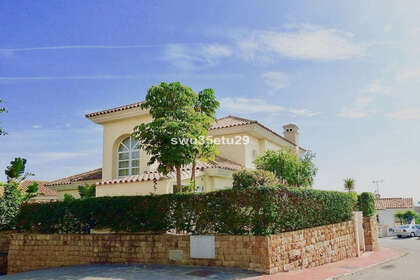 Cluster house for sale in Mijas Costa, Málaga. 