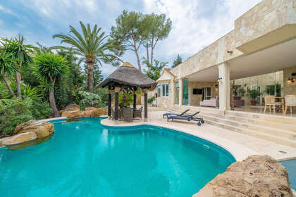 Cluster house for sale in Elviria, Marbella, Málaga. 