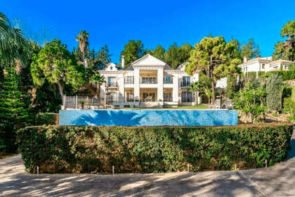 Cluster house for sale in Puerto Banús, Marbella, Málaga. 