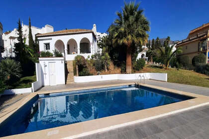 Cluster house for sale in Mijas Golf, Málaga. 