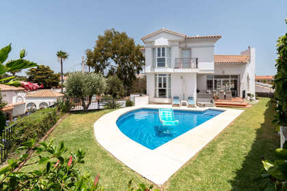 Cluster house for sale in Mijas Costa, Málaga. 