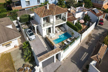 Cluster house for sale in San Pedro de Alcántara, Marbella, Málaga. 