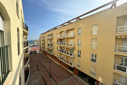 Apartment for sale in San luis de sabinillas, Málaga. 