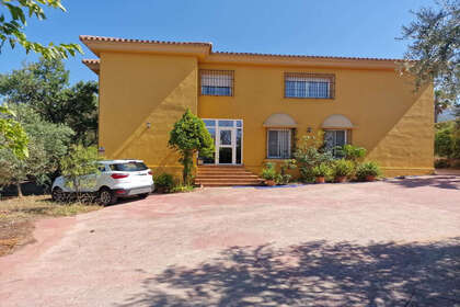 Cluster house for sale in Alhaurín de la Torre, Málaga. 