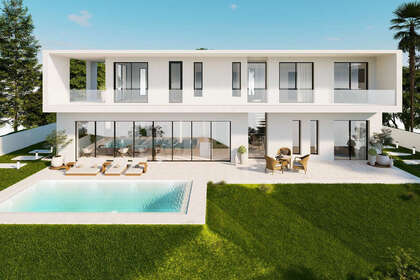 Cluster house for sale in Elviria, Marbella, Málaga. 