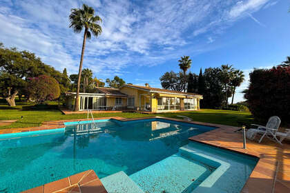 Cluster house for sale in Elviria, Marbella, Málaga. 