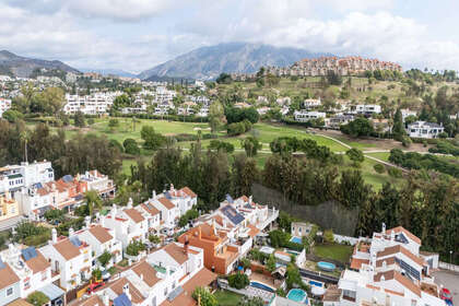 房子 出售 进入 Nueva andalucia, Málaga. 