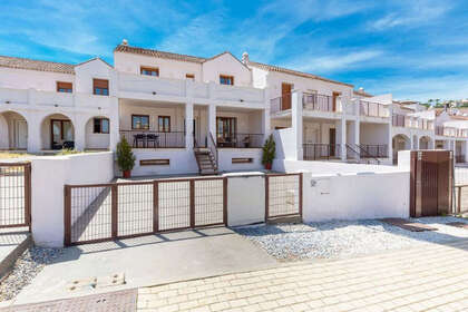 Дом Продажа в Casares, Málaga. 