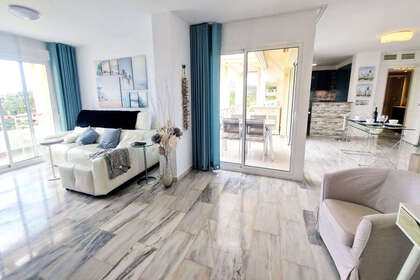 Penthouse for sale in Mijas Costa, Málaga. 