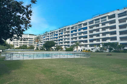 Апартаменты Продажа в Puerto Banús, Málaga. 