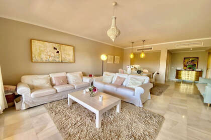 Апартаменты Продажа в Estepona, Málaga. 