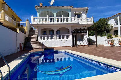 Таунхаус Продажа в Mijas Costa, Málaga. 