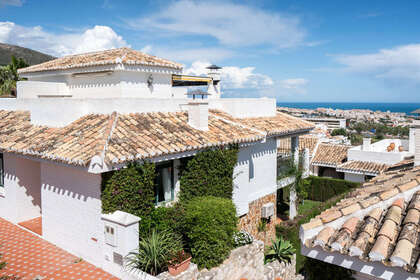 Дом Продажа в Benalmádena, Málaga. 