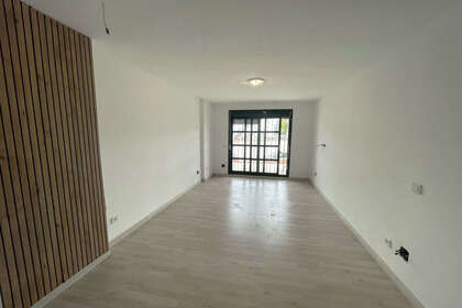 Апартаменты Продажа в San luis de sabinillas, Málaga. 