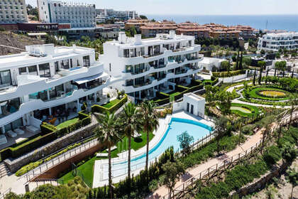 Апартаменты Продажа в Benalmádena, Málaga. 